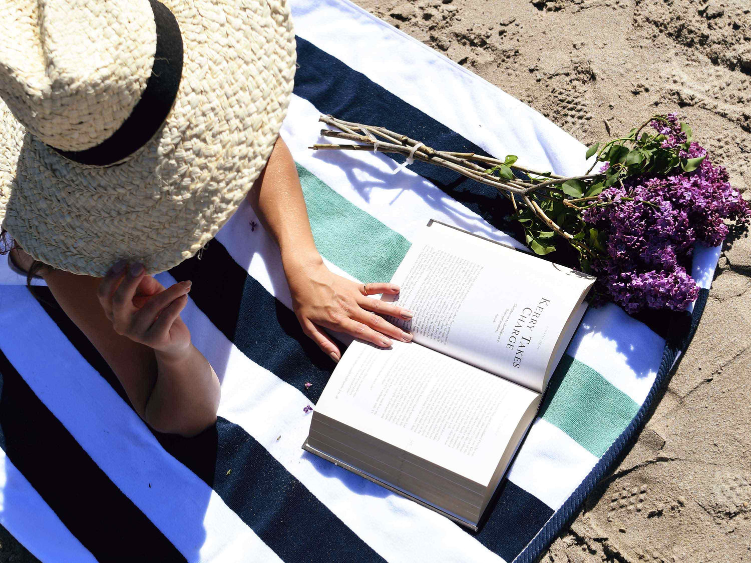 
      First picture of Midnight Blue & Seafoam Classic Cabana Beach Towel
    