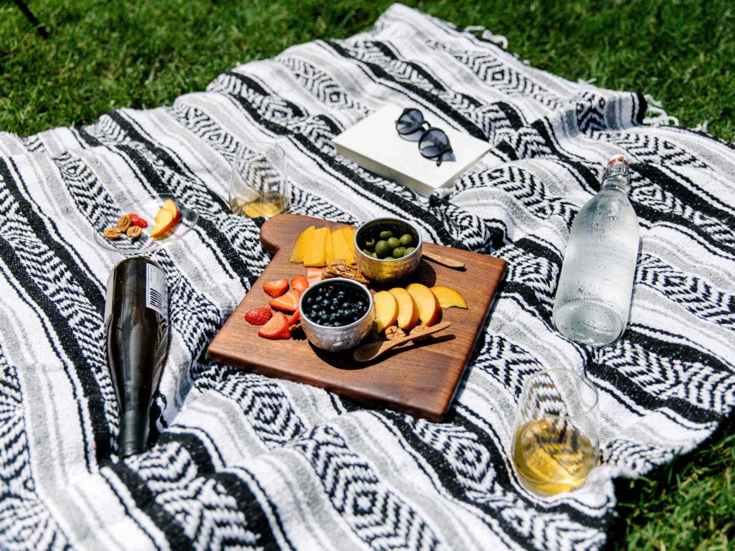 First picture of Gray Noir Traditional Mexican Blanket