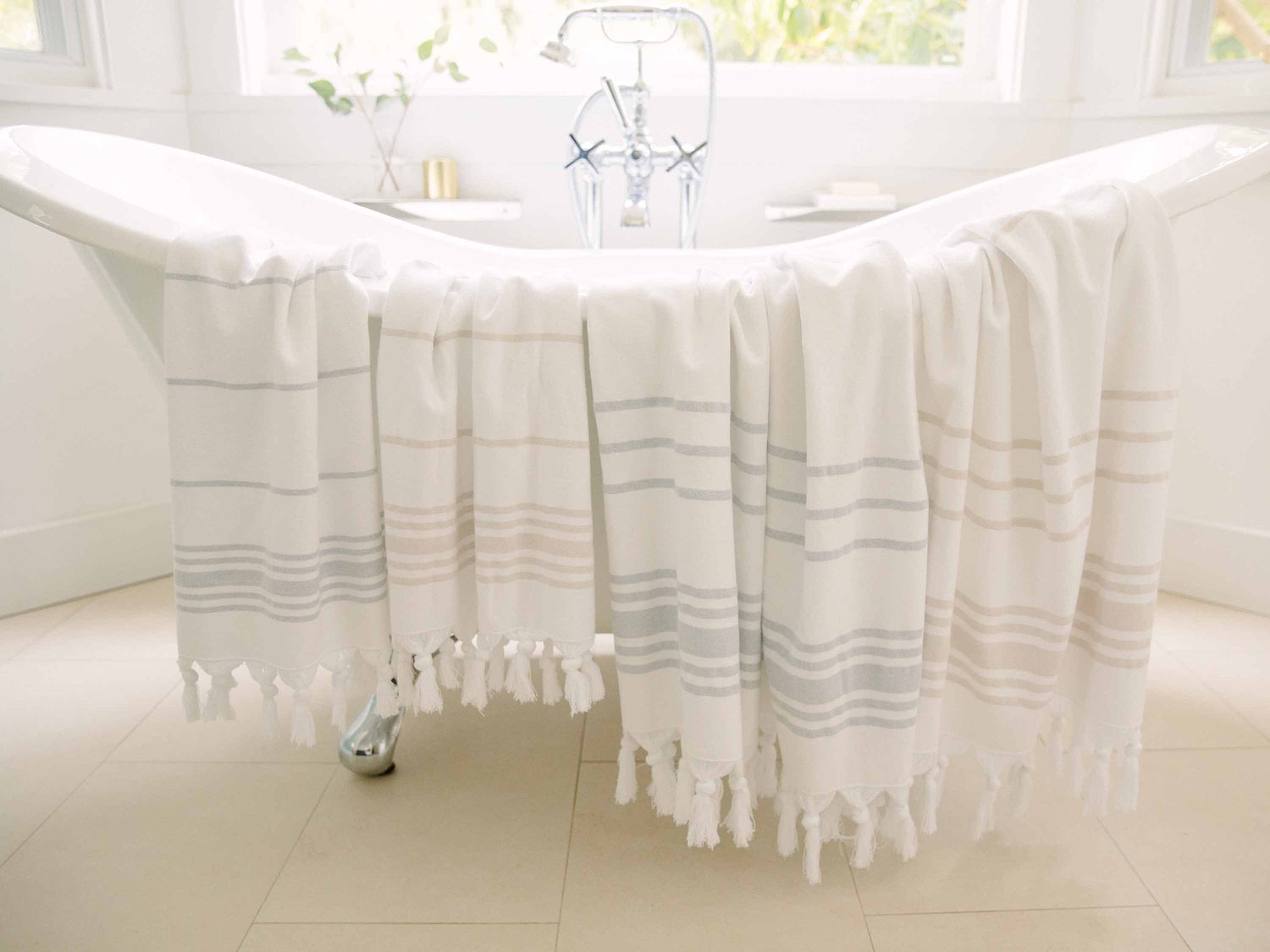 Third picture of White Stone Classic Turkish Towel