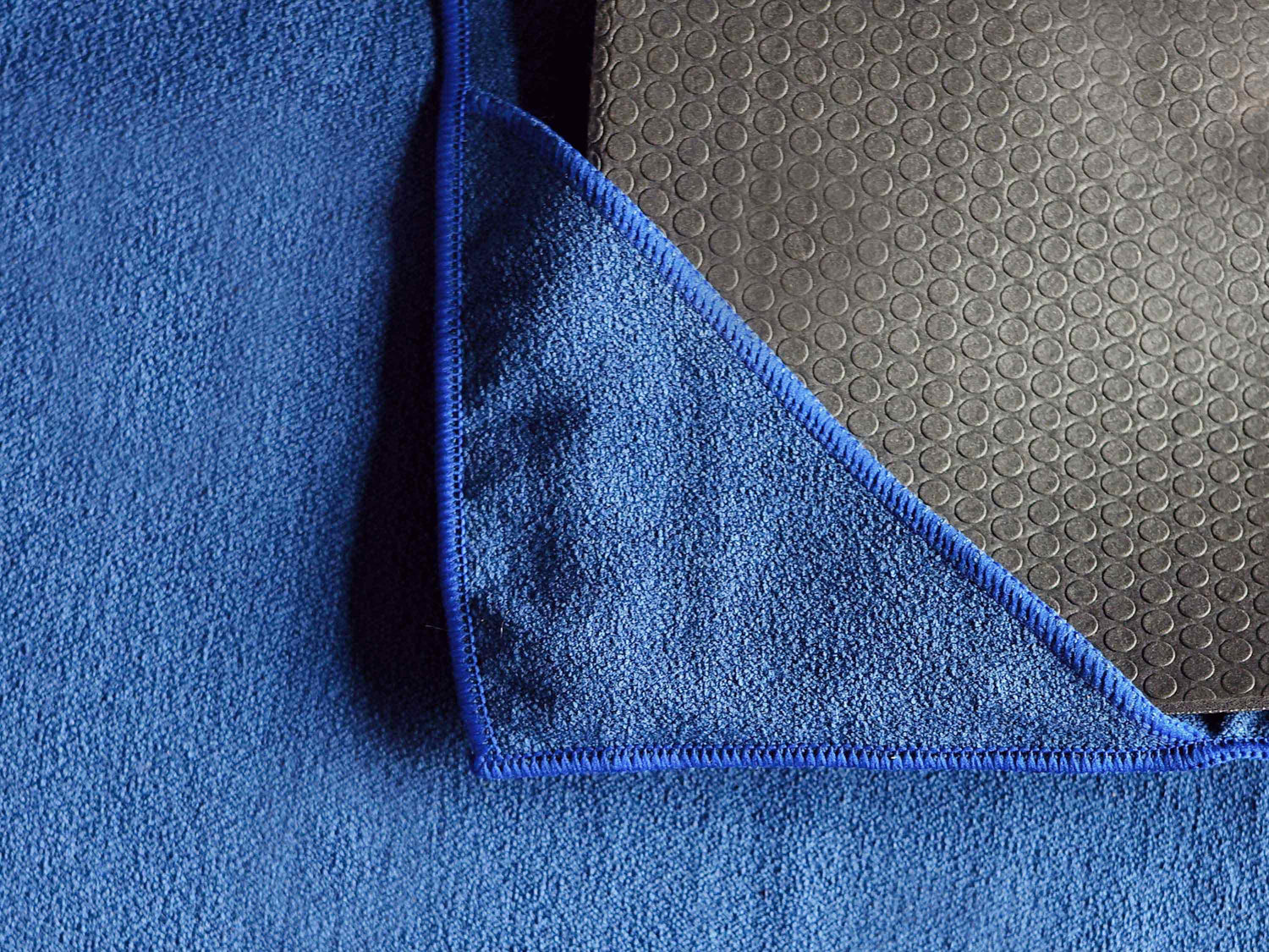 Second picture of Sapphire Yoga Mat Towel