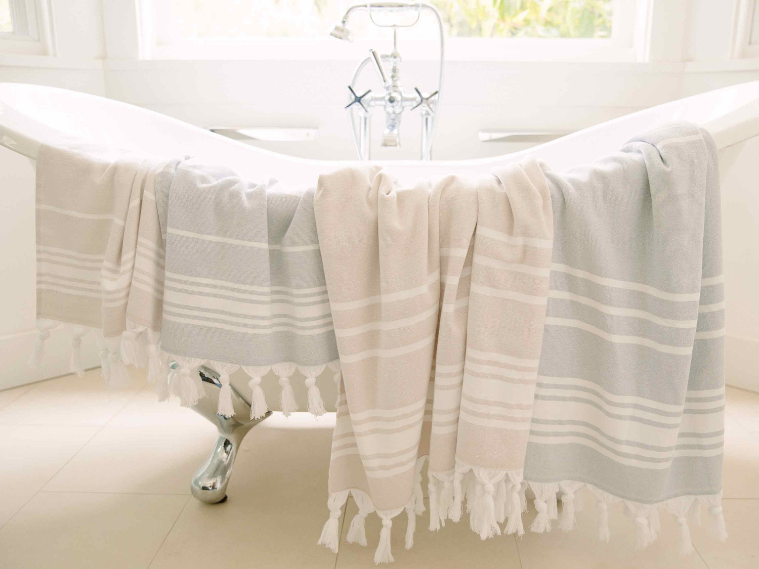 Classic Turkish Towels Royal Turkish Towels Silk Road 4 Piece Set Bath Towel  - White : Target