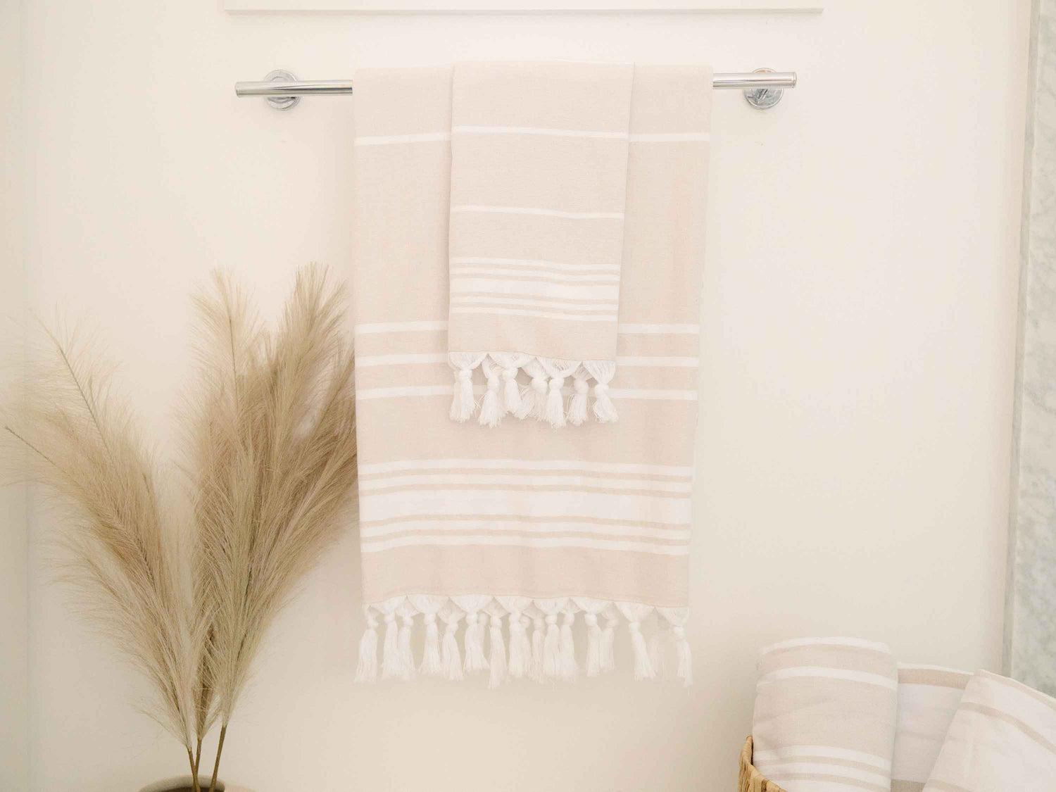 
      Third picture of Dune Classic Turkish Towel
    