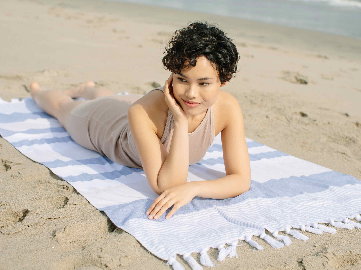 
      Third picture of Sea & Dune Cape Cod Turkish Towel
    